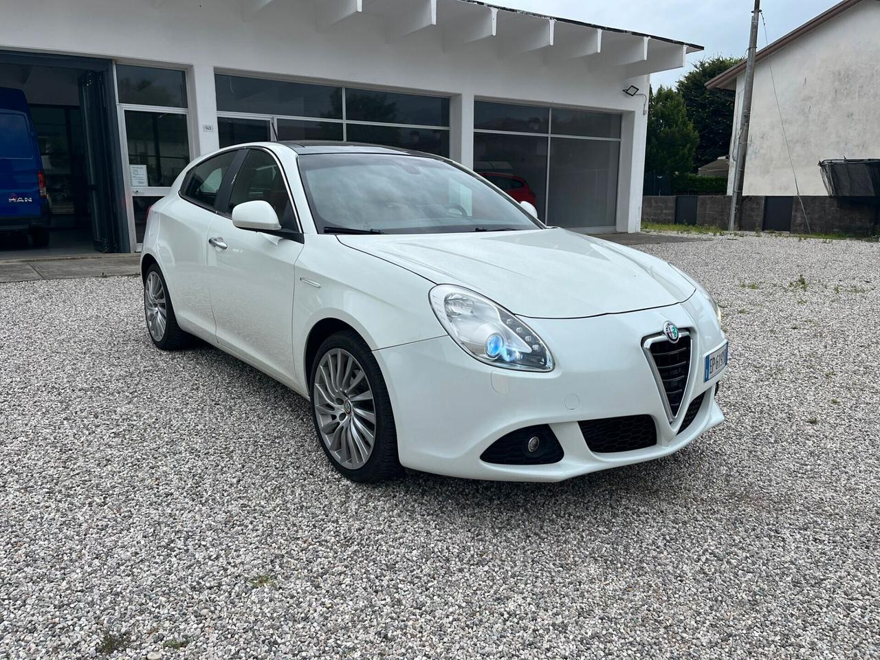 Alfa Romeo Giulietta 2.0 JTDm-2 170 CV TCT Exclusive