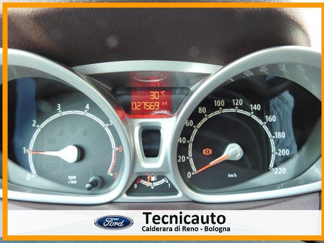 FORD Fiesta 1.4 5 porte Bz.- GPL Titanium *OK NEOPATENTATO*