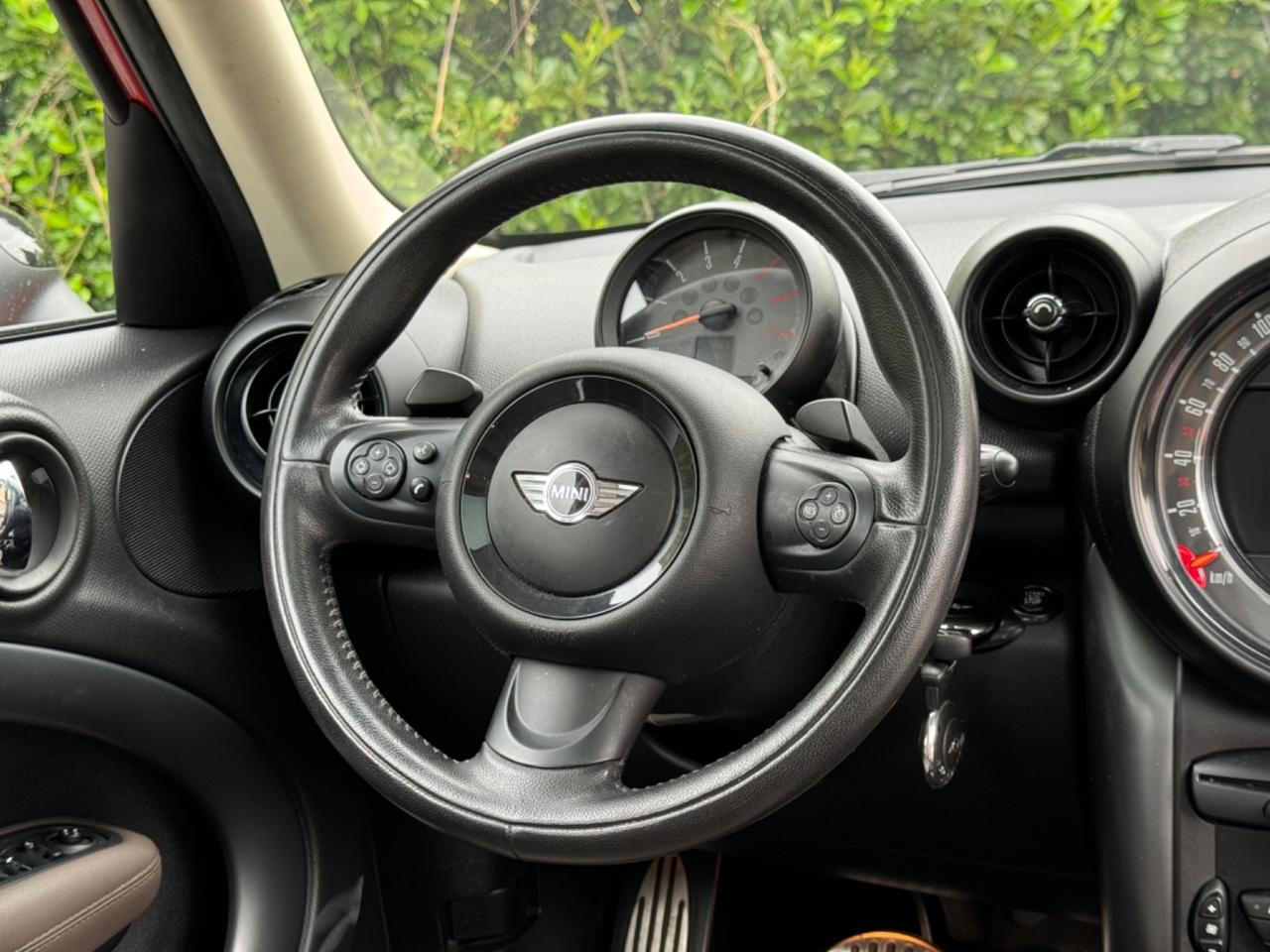 Mini Countryman 2.0 Cooper SD ALL4 - Book Service