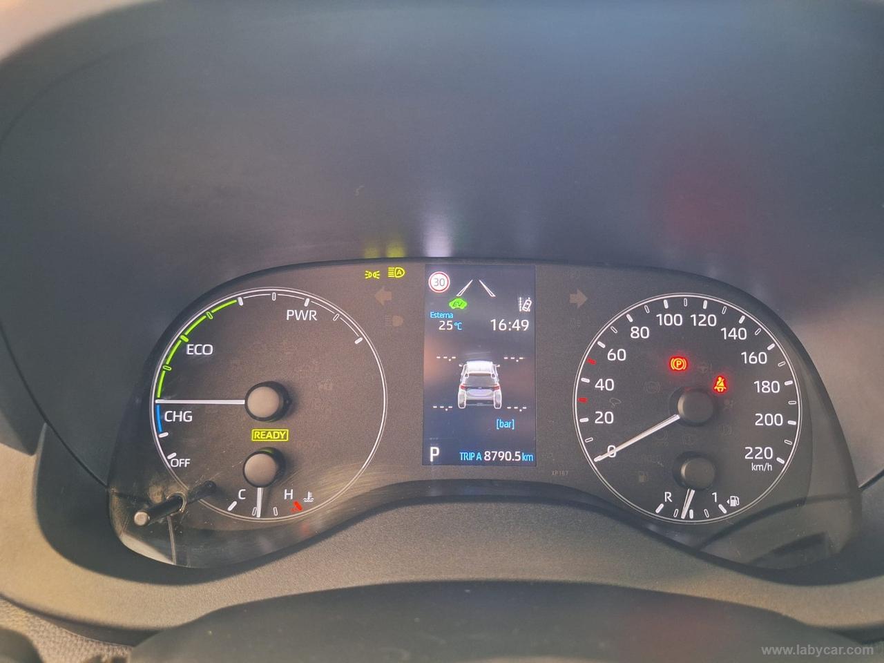 TOYOTA Yaris 1.5 Hybrid 5p. Business