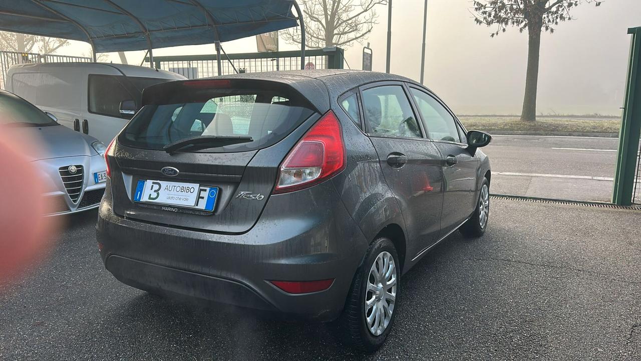 Ford Fiesta 1.2 60CV 5 porte Titanium
