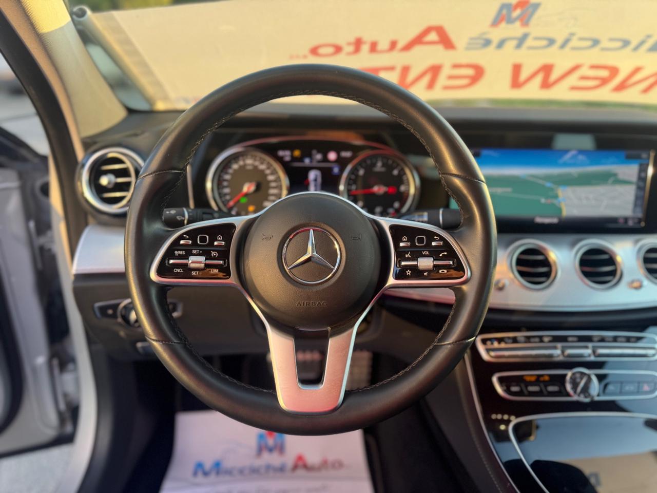 MERCEDES E 220D 194 CV PREMIUM PLUS 4MATIC SOLO 39000 KM