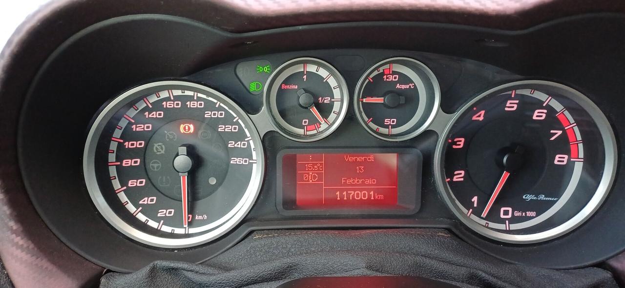 Alfa Romeo MiTo 1.4 105 CV M.air S&S Distinctive Sport Pack