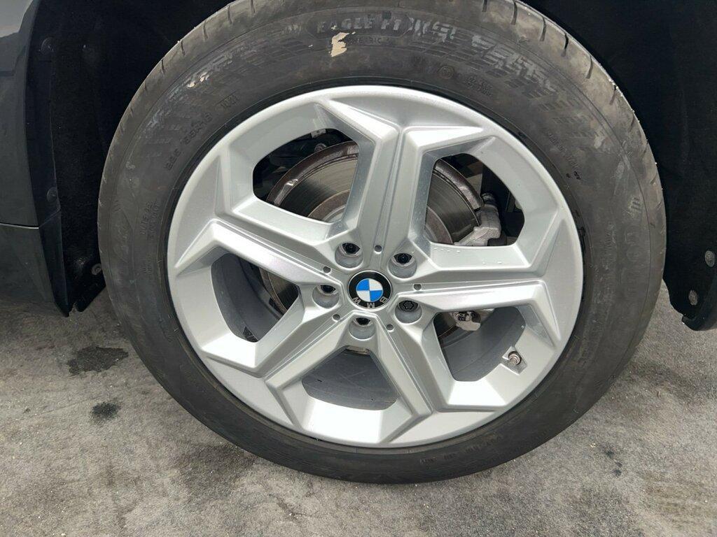 BMW X1 23 i Mild Hybrid 48V xLine xDrive DCT