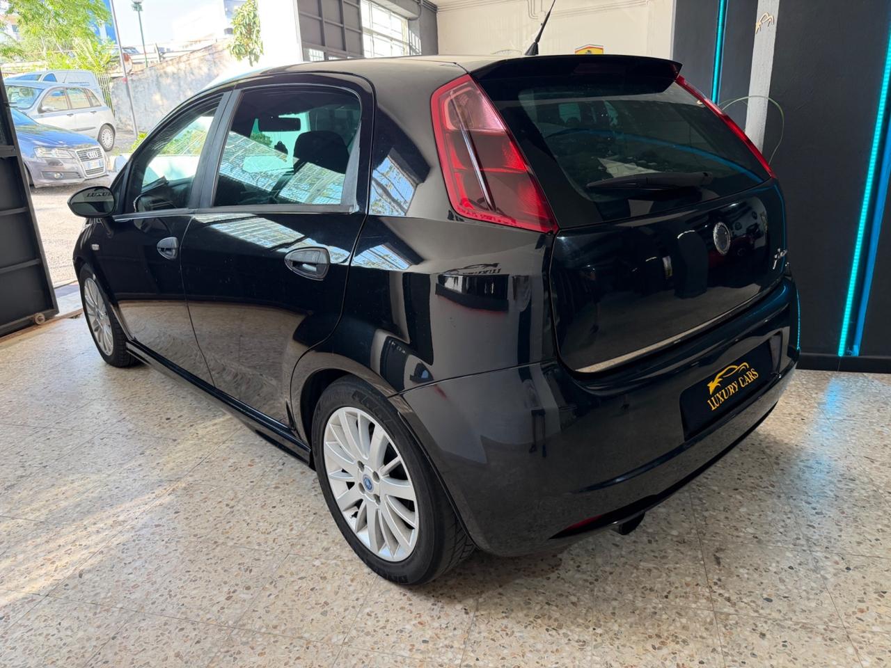 Fiat Grande Punto 1.3 MJT 90 CV 5 porte Emotion