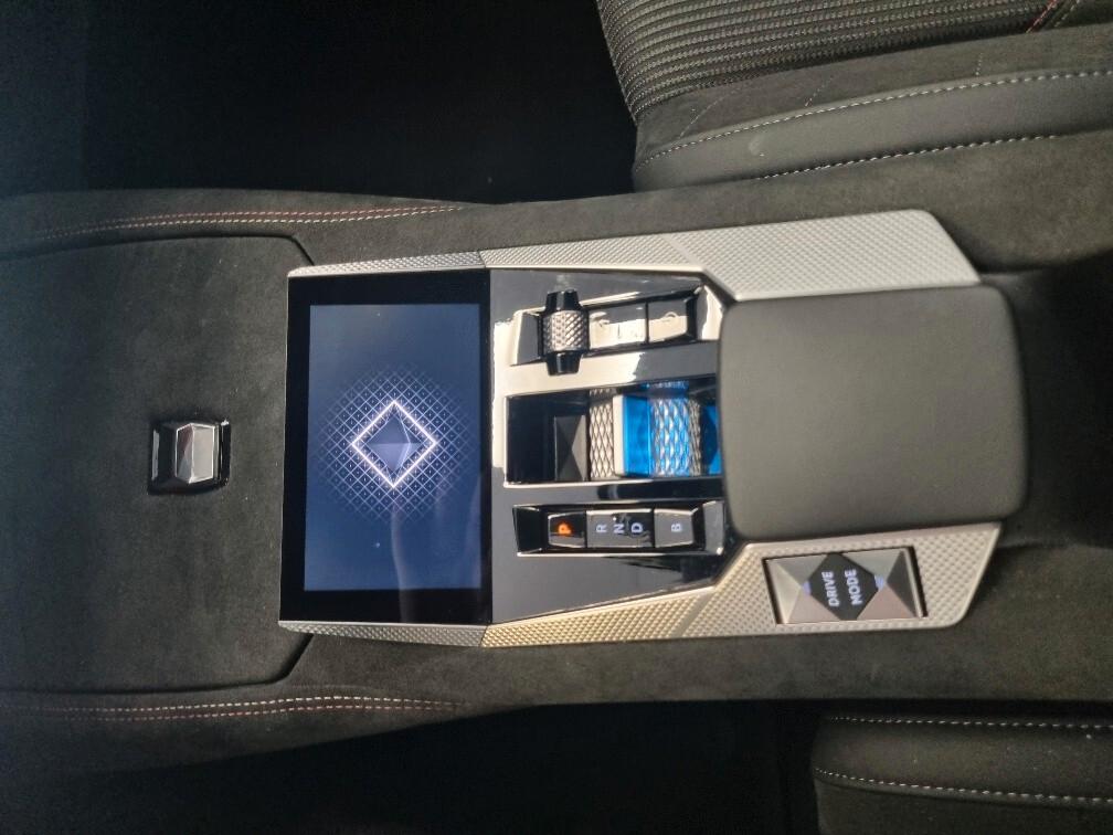 Ds DS4 4 Plug-In Hybrid 225 Performance Line