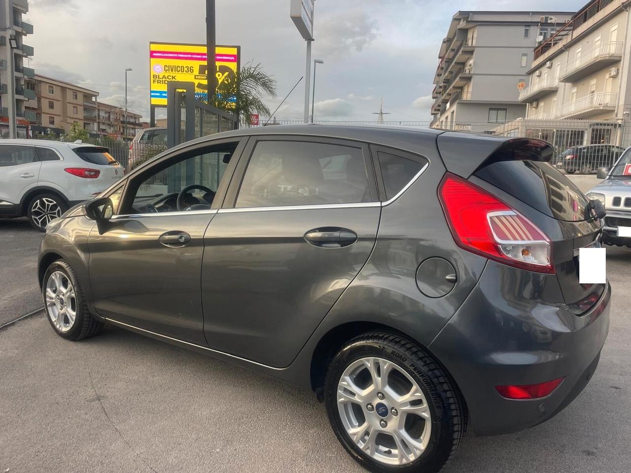 Ford Fiesta 1.4 5p. Bz. 95CV - GPL Titanium