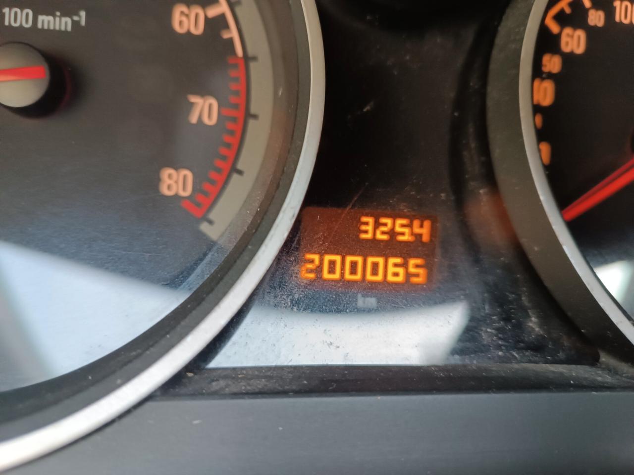 Opel Astra Gpl 2011 garanzia