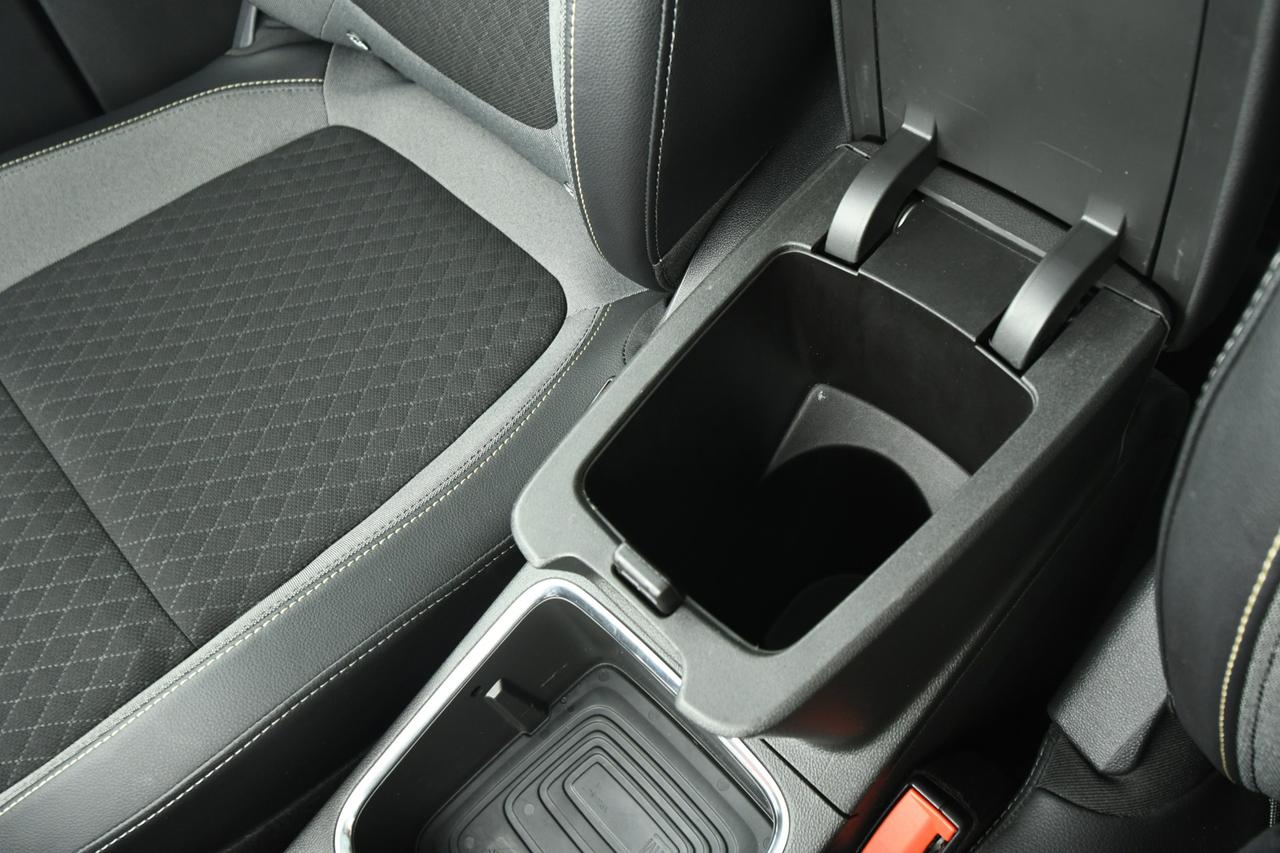 OPEL Grandland X 1.5 ecotec Elegance s&s 130cv at8 NEOPATENTATI+APP CONNECT
