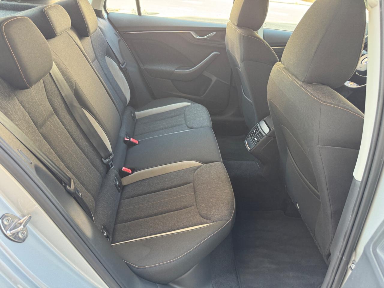 Skoda Kamiq 1.6 TDI 115 CV Ambition FULL