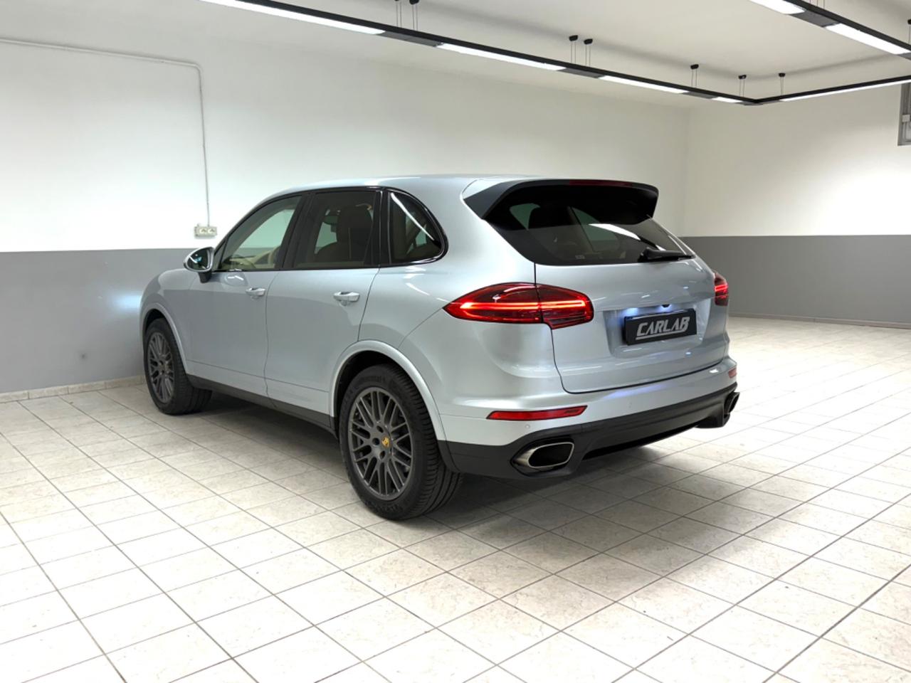 Porsche Cayenne 3.0 Diesel Platinum Edition