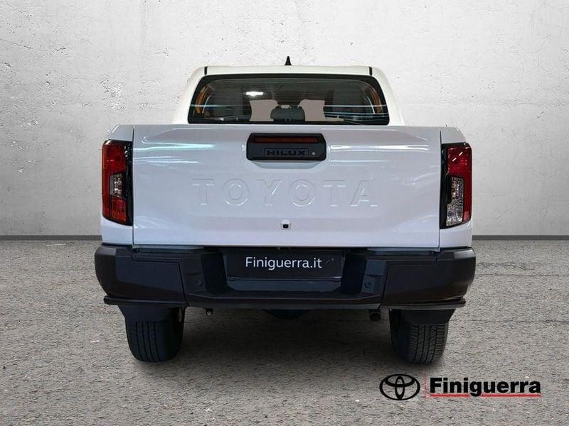 Toyota Hilux 2.8 DIESEL MILD HYBRID 48V 204 CV AUTOMATICO