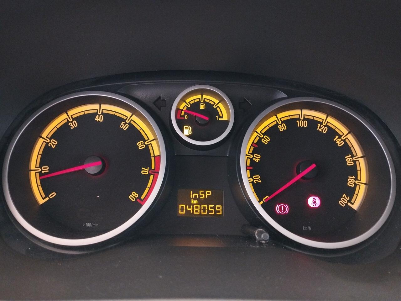 Opel Corsa 1.2 5p - NEOPATENTATI