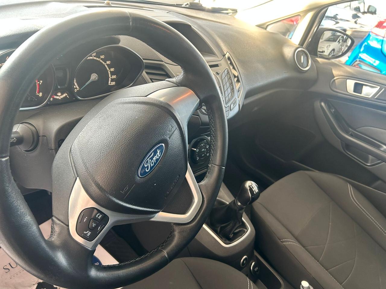 Ford Fiesta 1.4 GPL x neopatentati 2014