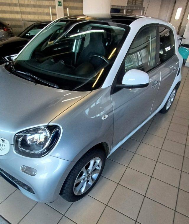 SMART ForFour 70 1.0 Passion