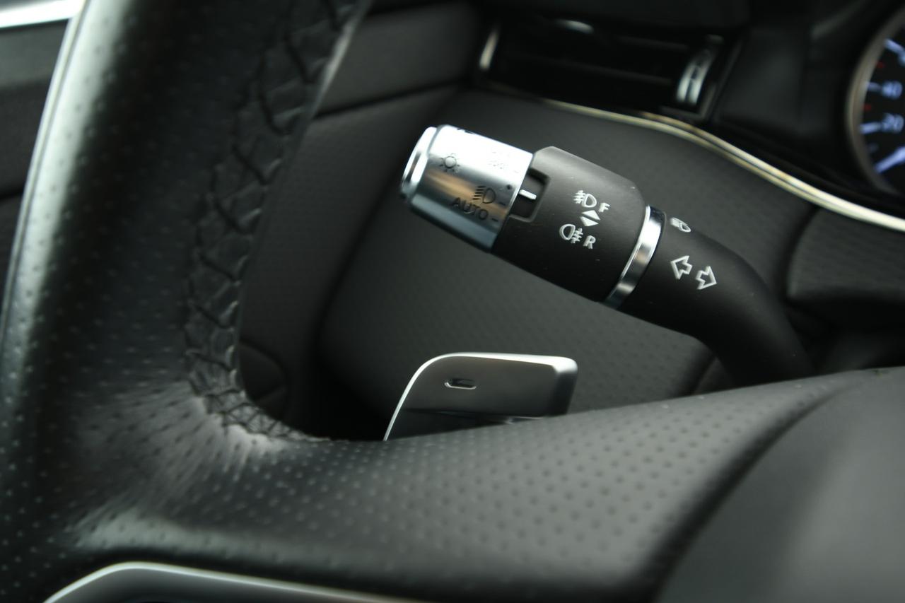 LAND ROVER Range Rover Evoque 2.0d i4 mhev R-Dynamic awd 163cv auto +CAMERA 360°