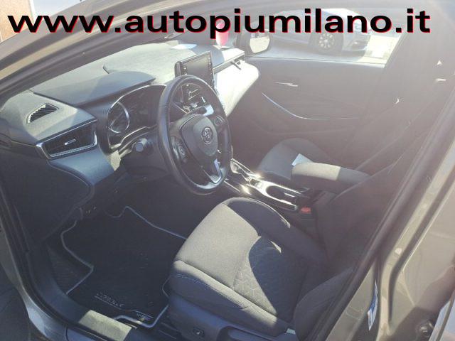 TOYOTA Corolla Touring Sports 1.8 Hybrid Business