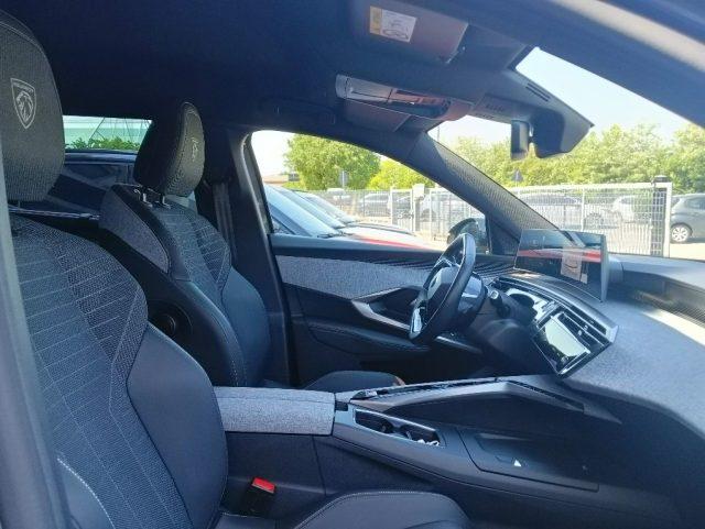 PEUGEOT 5008 GT Hybrid 145 e-DCS6 7 Posti