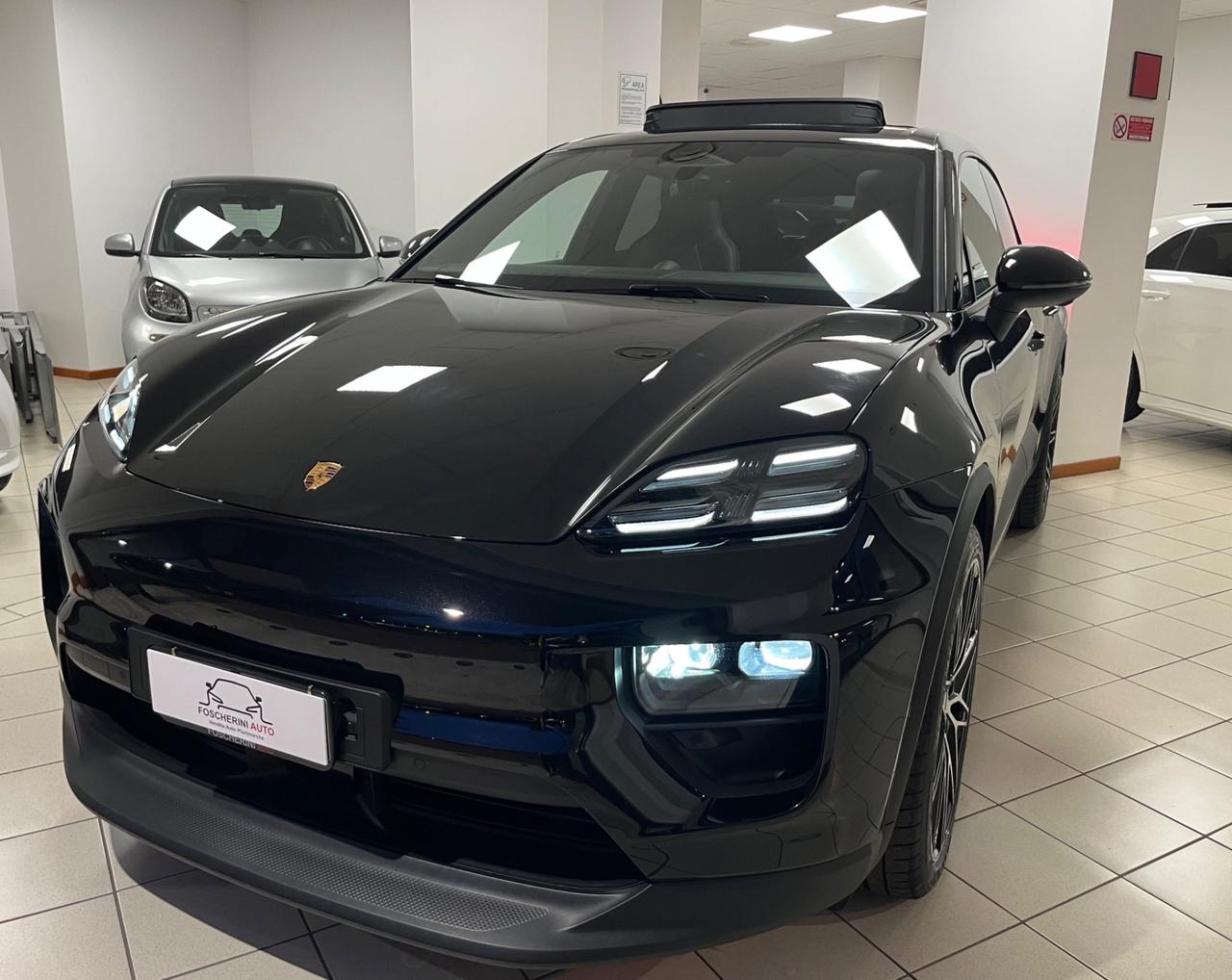 Porsche Macan EV 10000km 2025’