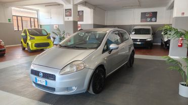 Fiat Grande Punto 1.3 MJT 75 CV 3 porte Active