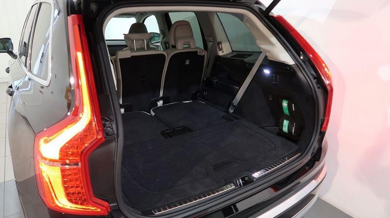 Volvo XC90 Plug-In Hybrid T8 AWD Plug-in 7p R. Inscr. Expr.