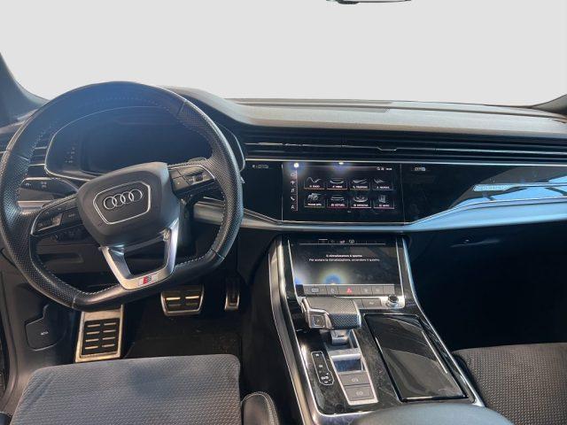 AUDI Q8 Q8 50 TDI 286 CV quattro tiptronic Sport