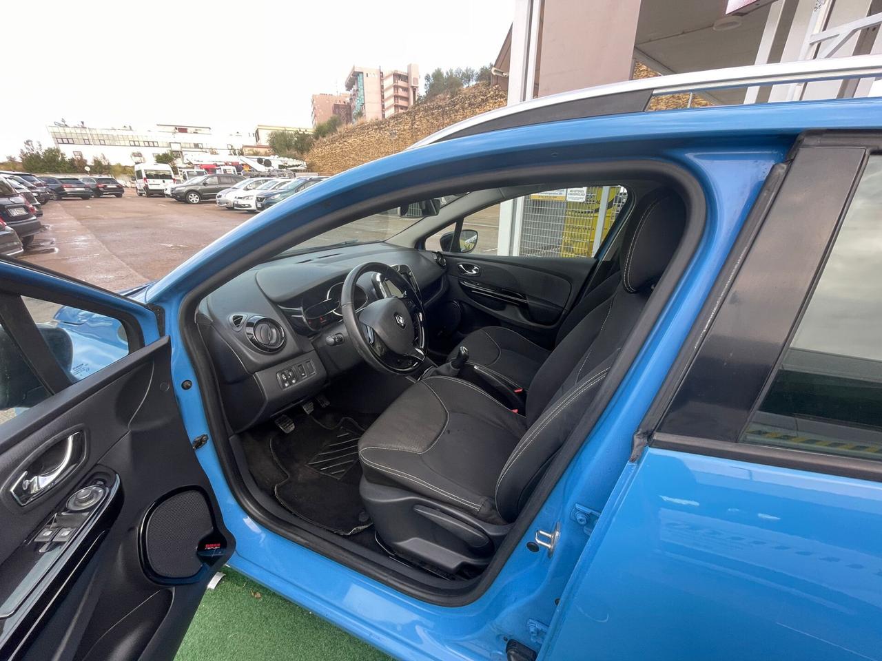 Renault Clio Sporter 1.5 dCi 8V 75CV Live