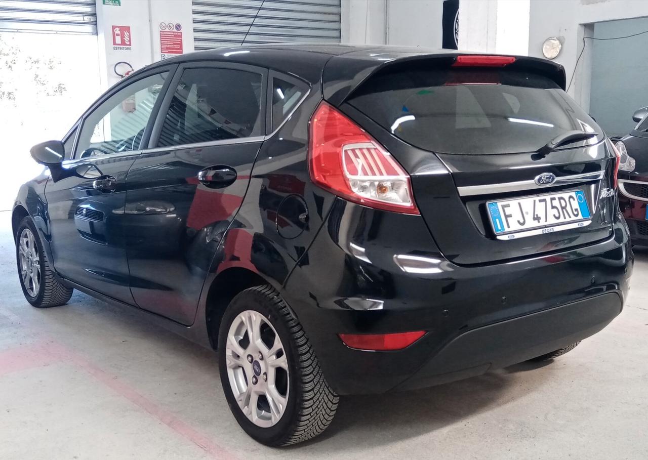 Ford Fiesta 1.4 5p. Bz.- GPL Titanium