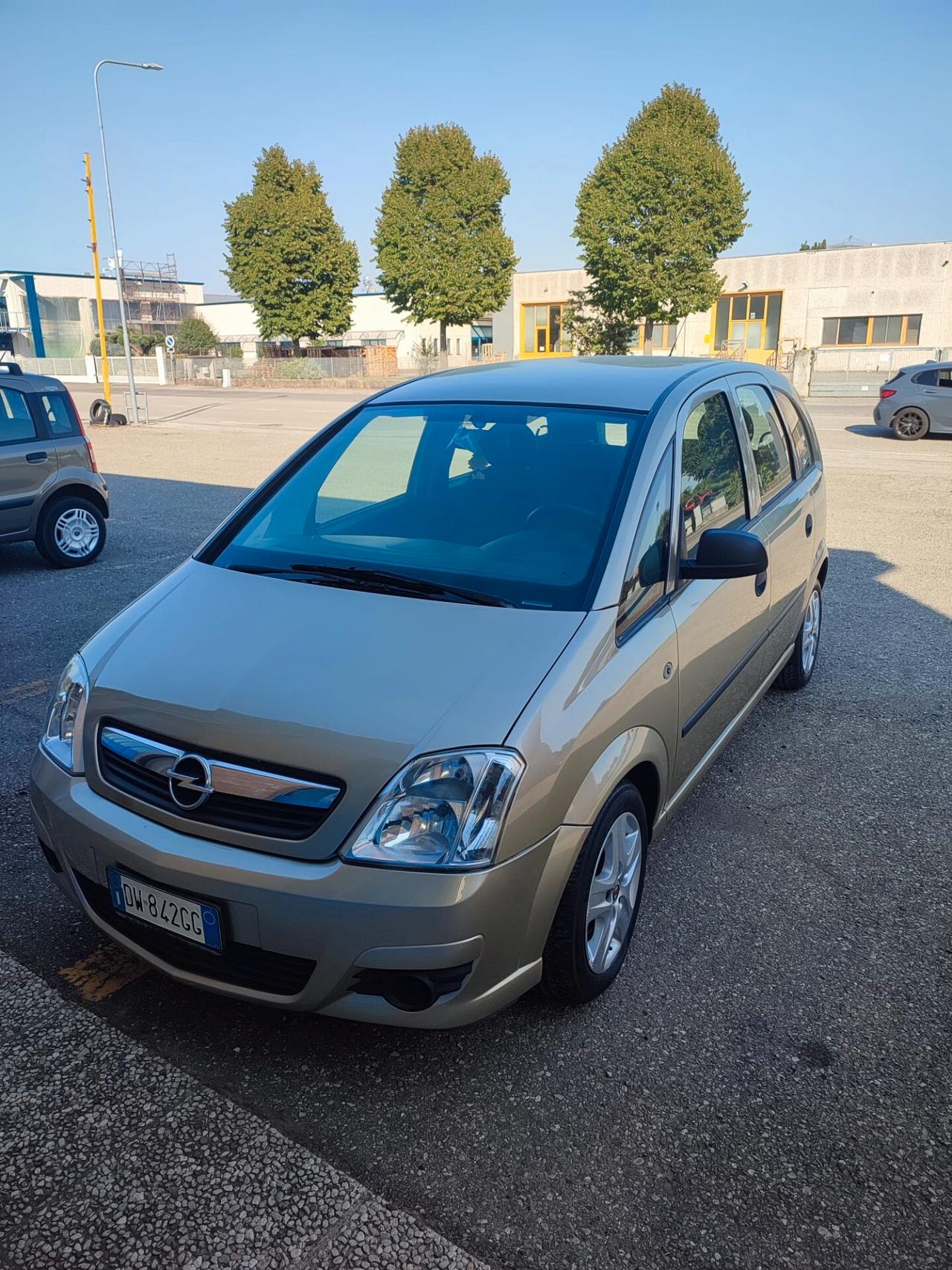 Opel Meriva 1.4 16V Cosmo GPL