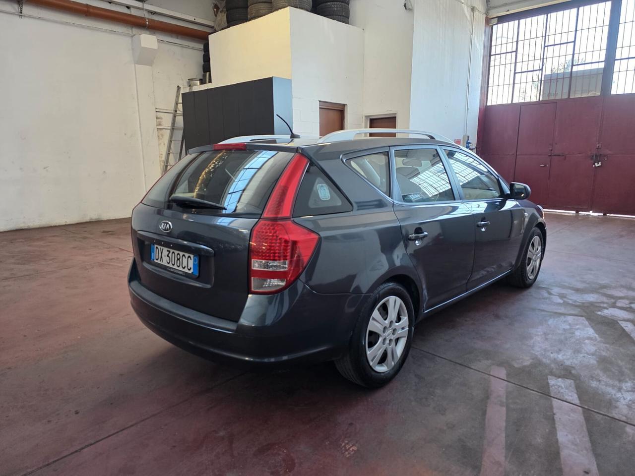 Kia Ceed cee'd Sp. Wag. 1.4 109CV EX Bi-Fuel neopat