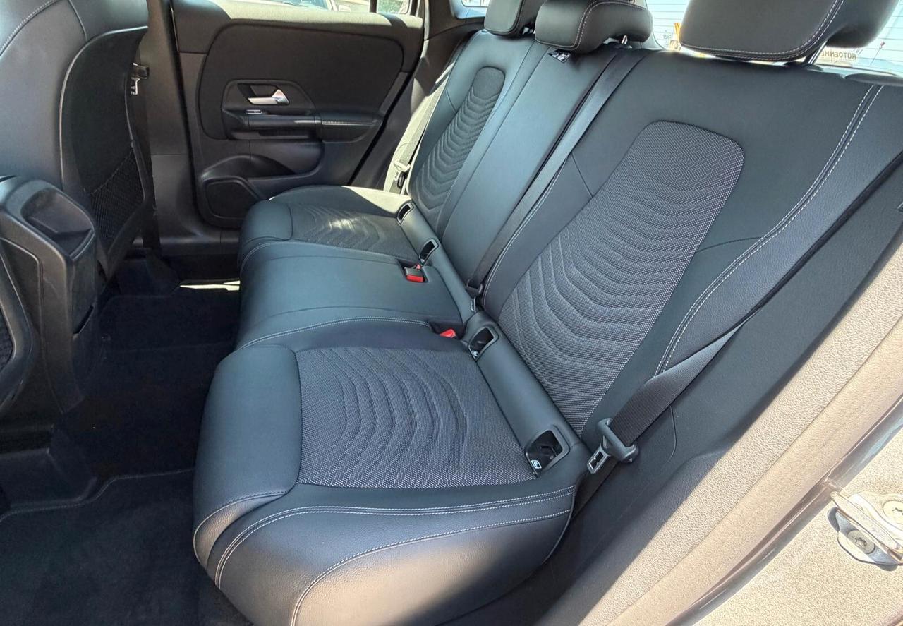 Mercedes-benz GLA 200 d Automatic Sport