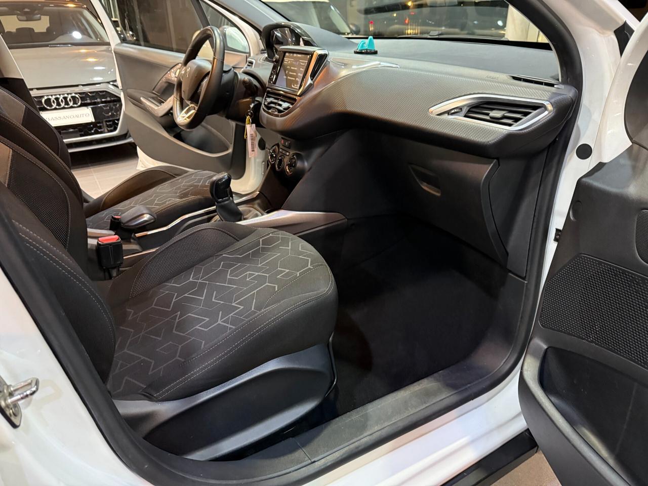 Peugeot 2008 1.6 e-hdi 8v Allure GARANZIA 12 MESI !