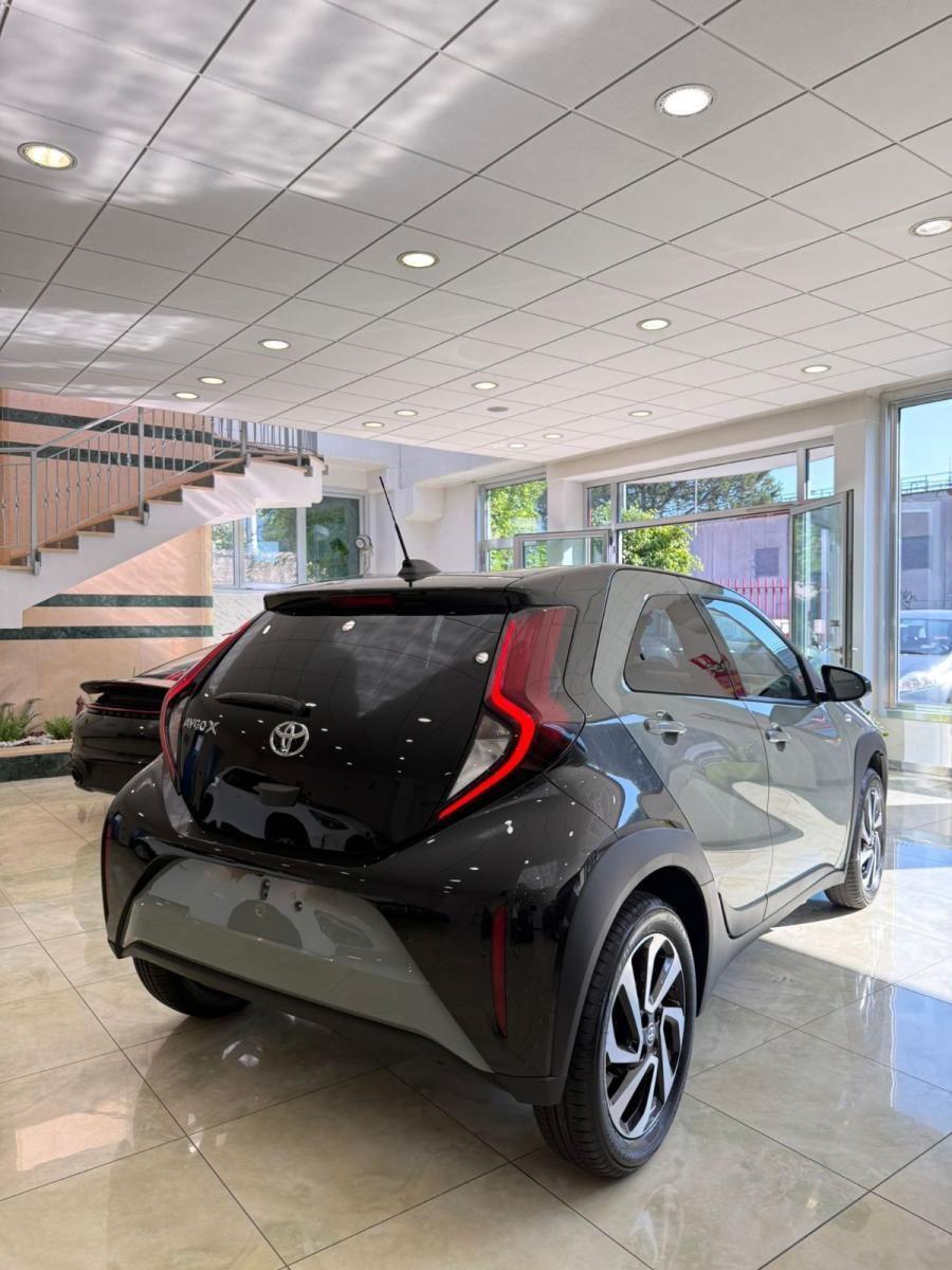 TOYOTA - Aygo X - 1.0 VVT-i 72 CV 5p. Trend S-CVT