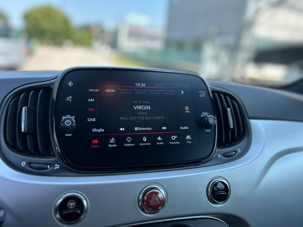 Fiat 500 1.0 hybrid Connect 70cv