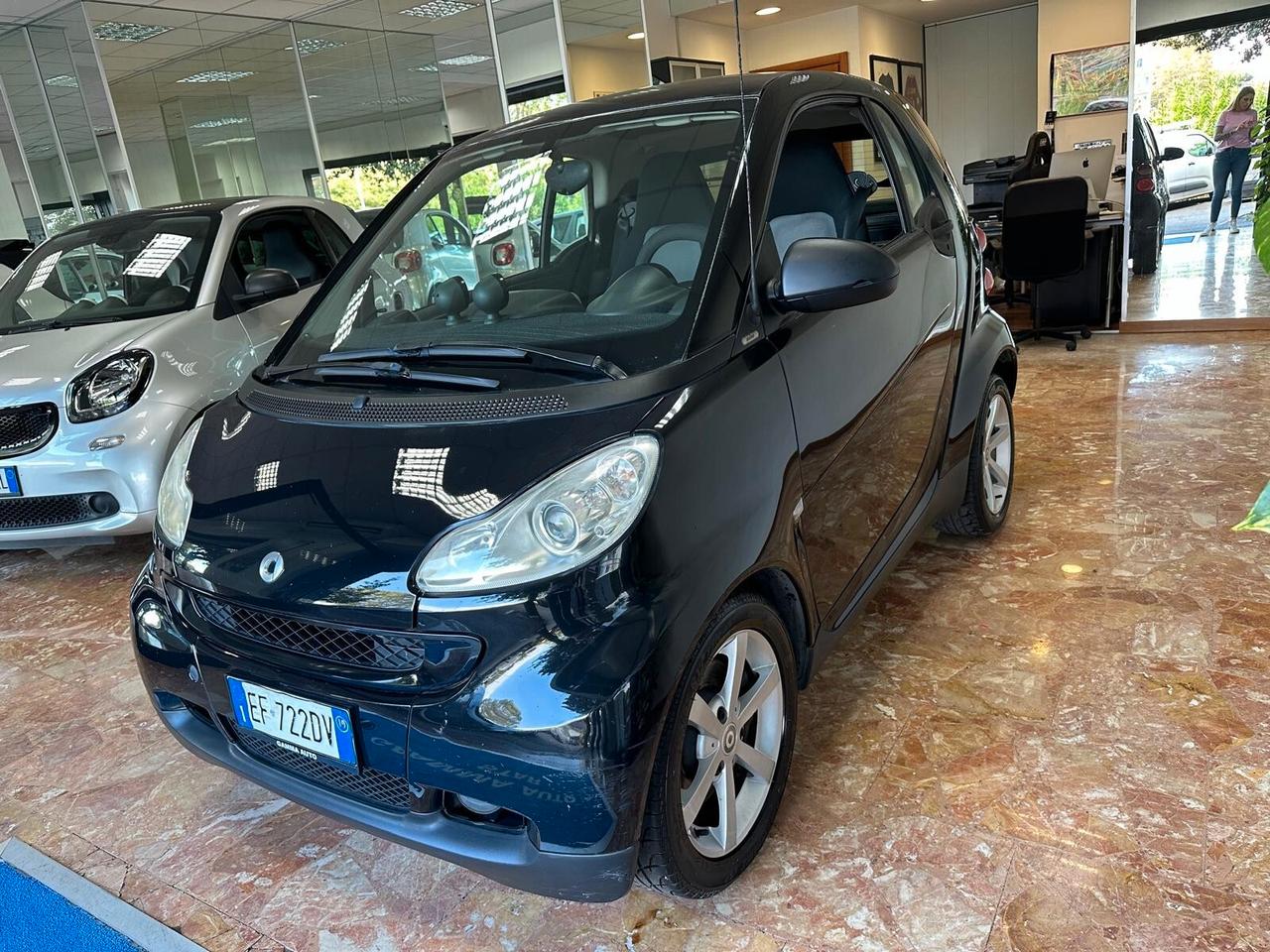 SMART FORTWO 1.0 71CV PULSE NERA TAGLIANDATA E REVISIONATA BOLLATA 09/2025