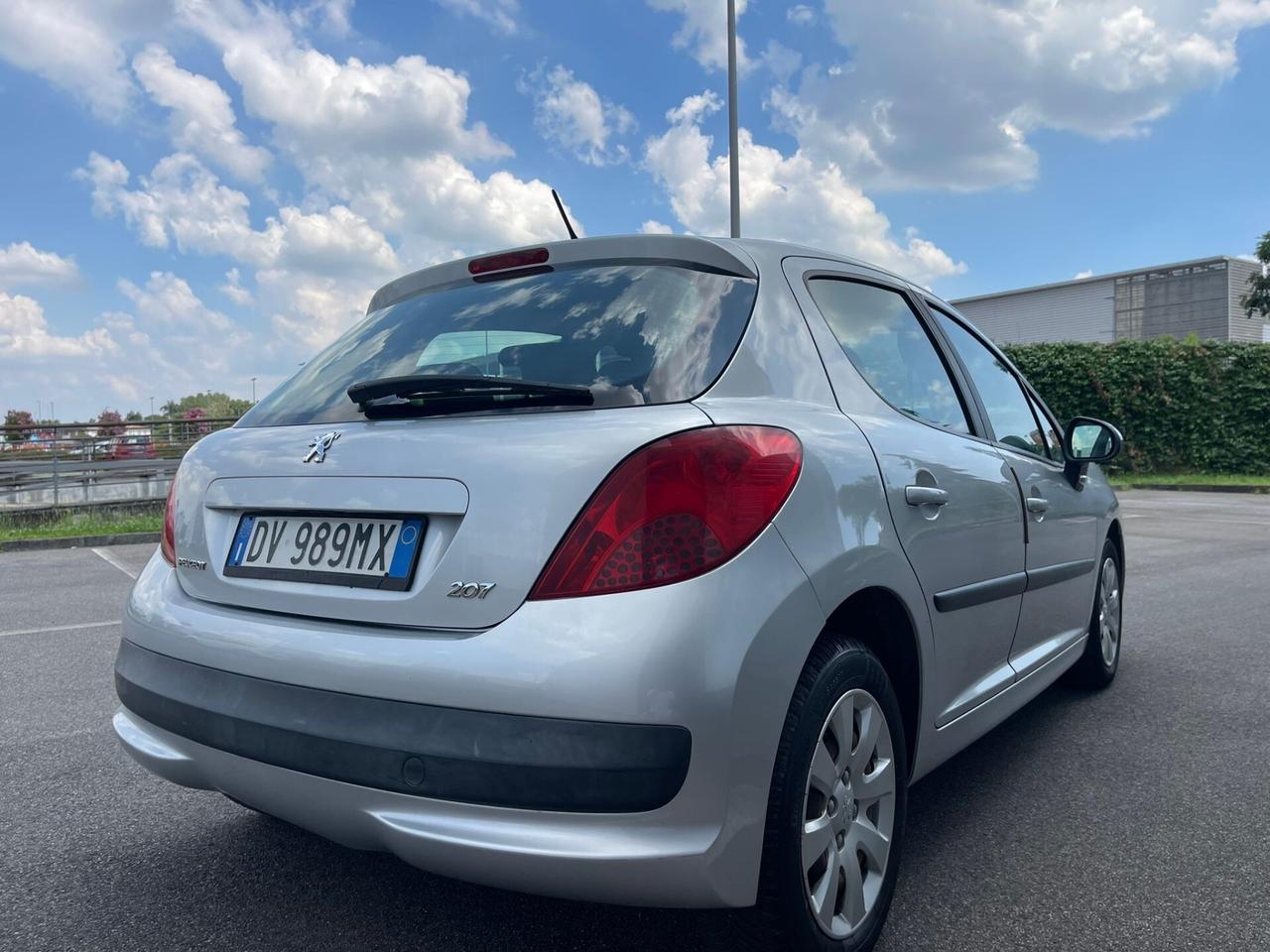 Peugeot 207 1.4 8V 75CV 5p. Energie Sport