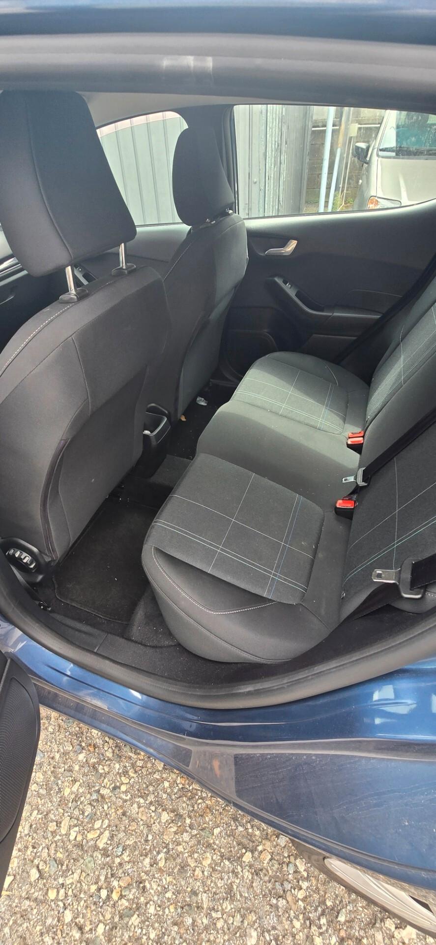 Ford Fiesta 1.1 75 CV 5 porte pochissimi kilometri