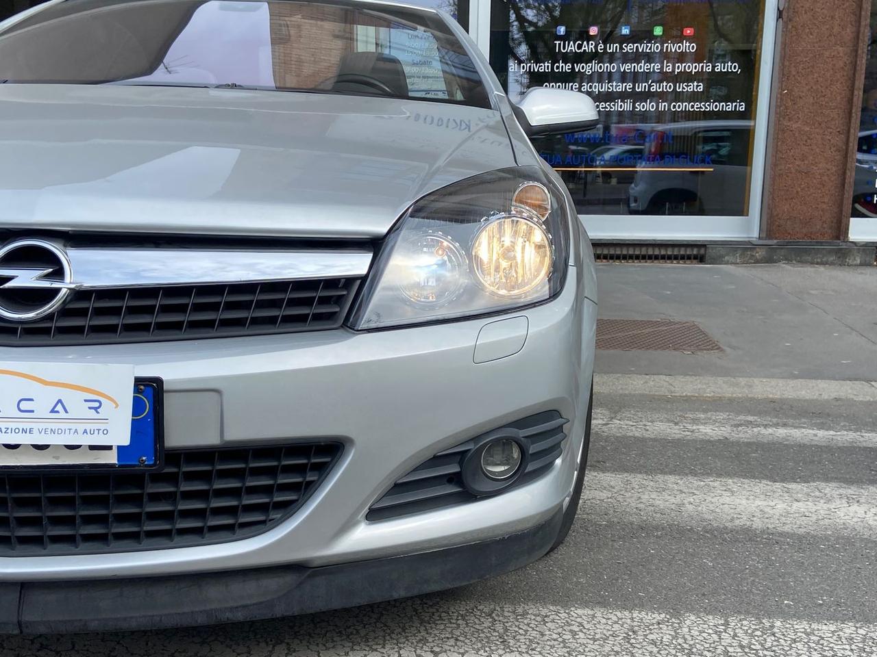 Opel Astra Elegance 1.8 Eco Tec #10217