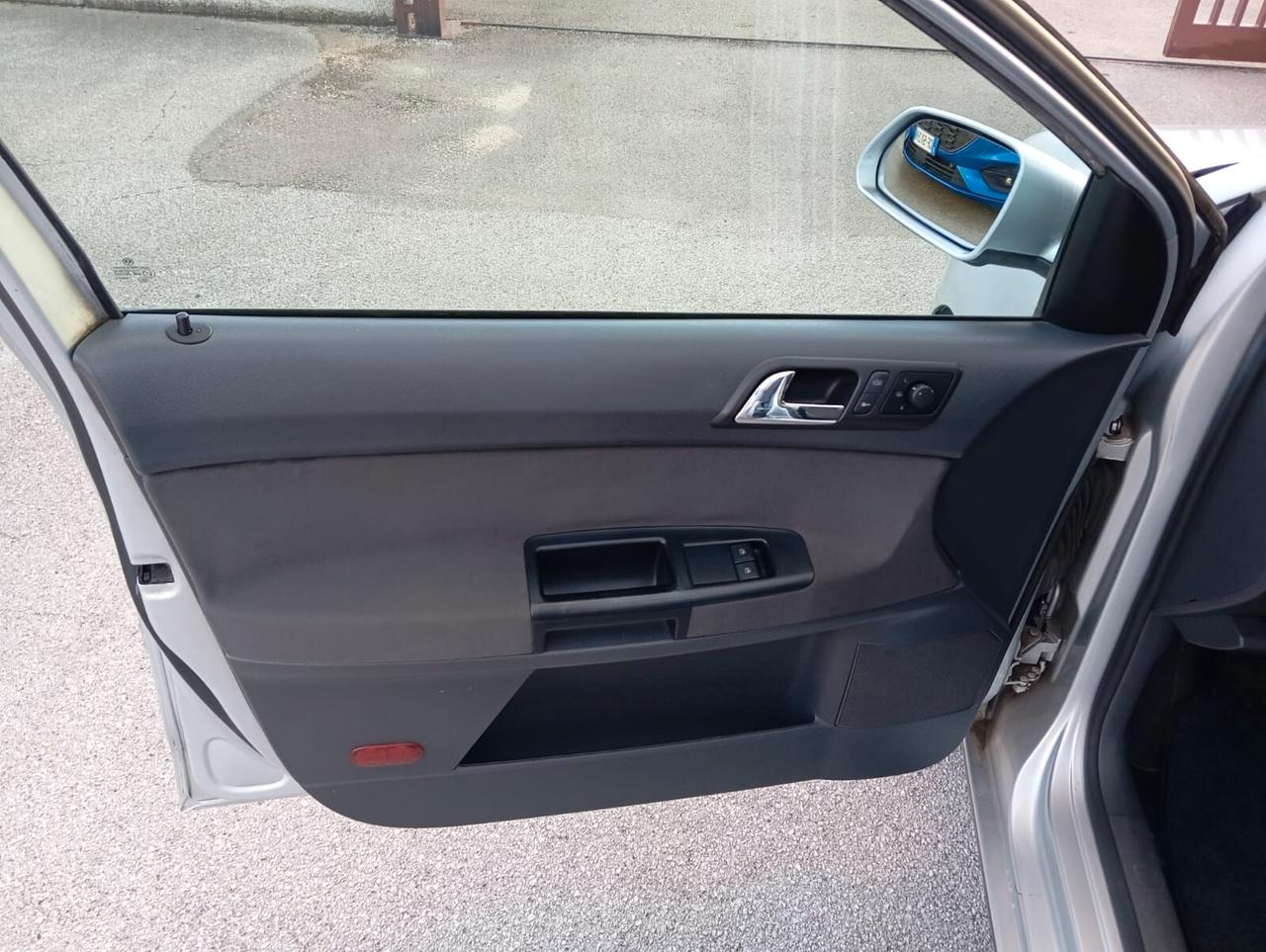 Volkswagen Polo 1.4/80CV 16V 5p. Comfort. BiFuel G