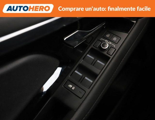 LAND ROVER Range Rover Evoque 1.5 I3 PHEV 300 CV AWD Auto