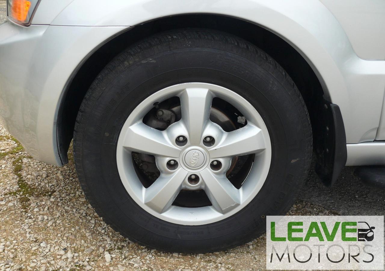Kia Sorento CRDI VGT 4WD (M1498)