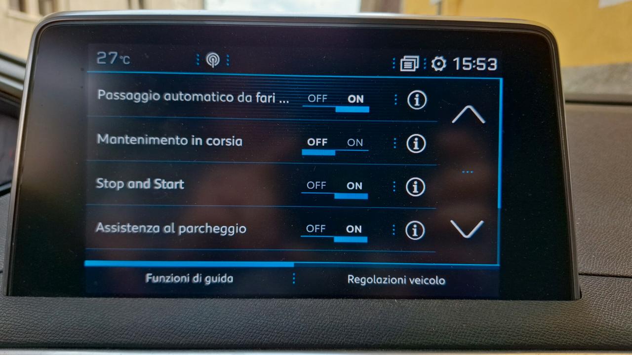 PEUGEOT 3008 1.5 HDI ALLURE