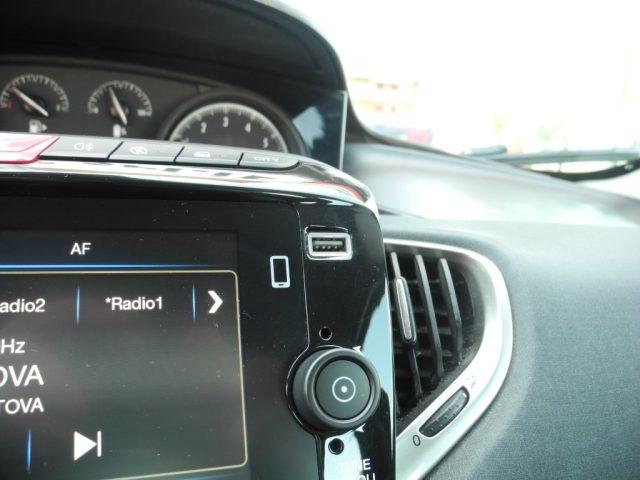 LANCIA Ypsilon 1.0 FireFly 5p. S&S Hybrid Gold - OK NEOPATENTATI