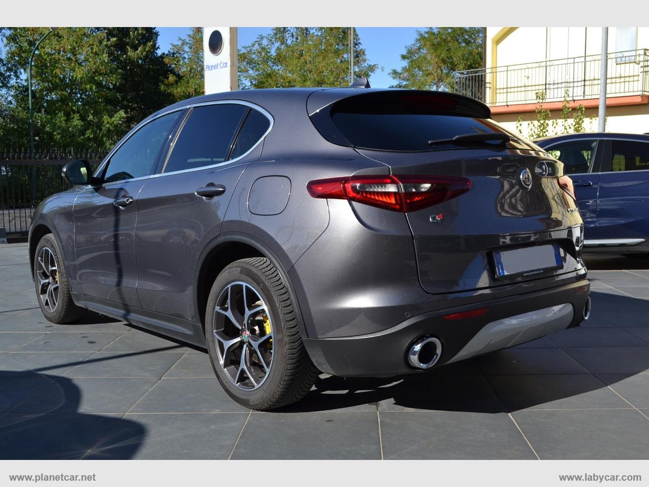 ALFA ROMEO Stelvio 2.2 T.diesel 210 CV AT8 Q4 Exec.