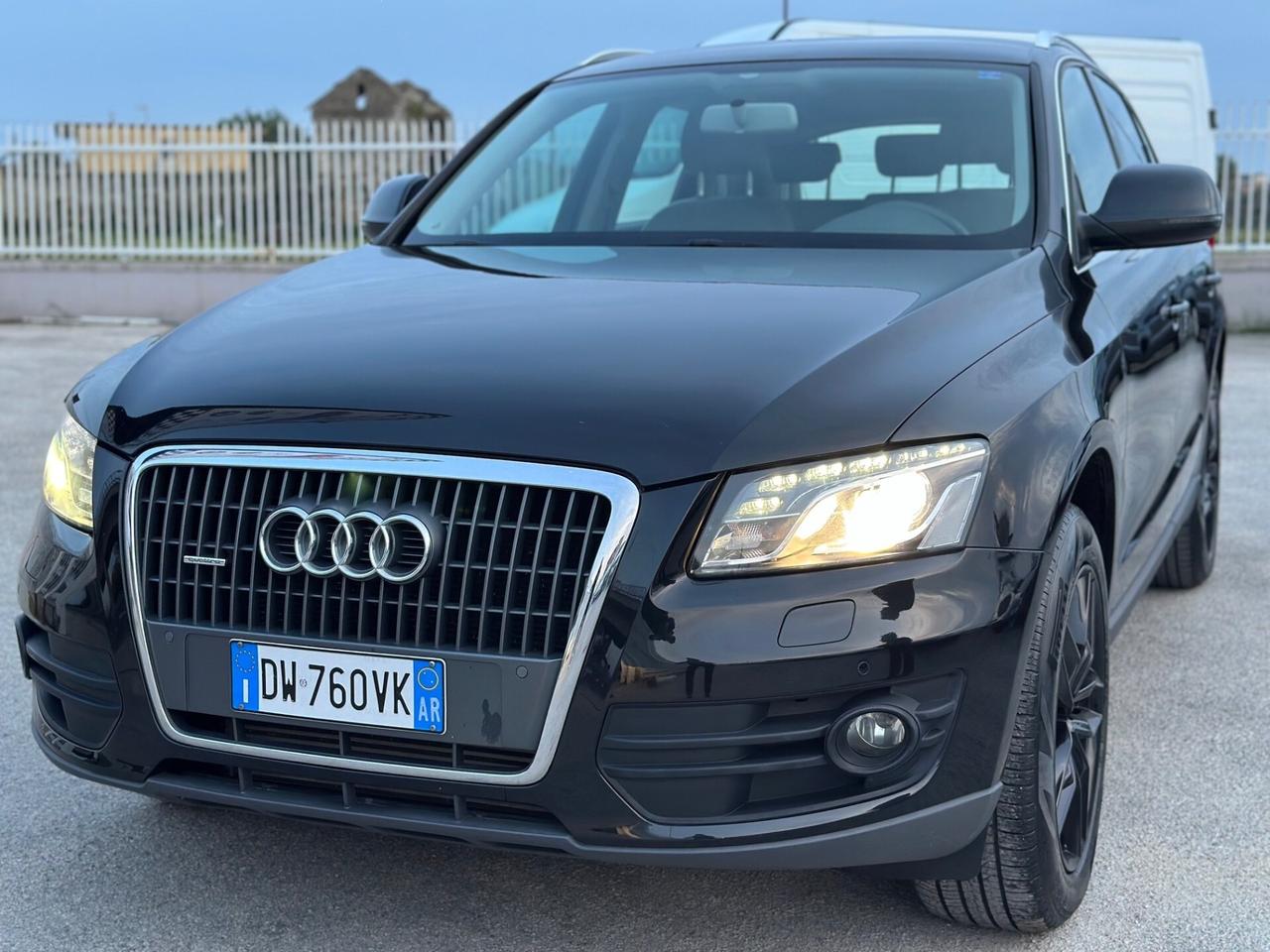 Audi Q5 2009 2.0 TURBO TFSI 211 CV quattro S troni