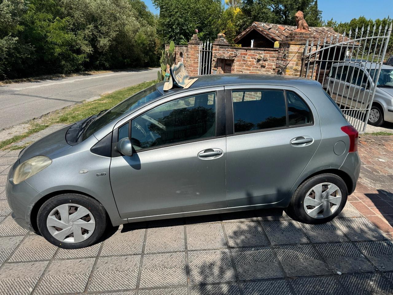 Toyota Yaris 1.4 D-TUTTO NUOVO GARANZIA