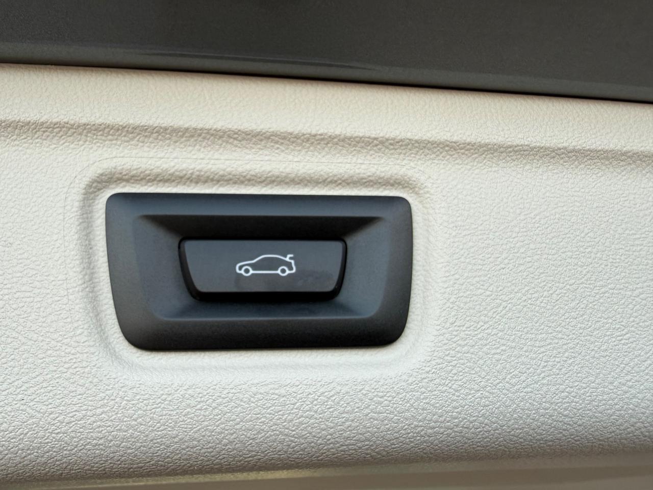 Bmw 316d My23 48V Automatica Touring Advantage 2.0