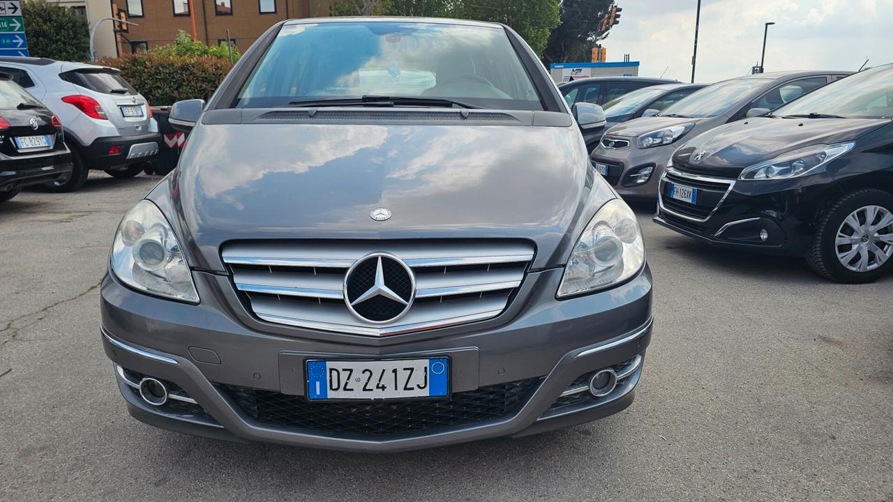 Mercedes-benz B 180 CDI