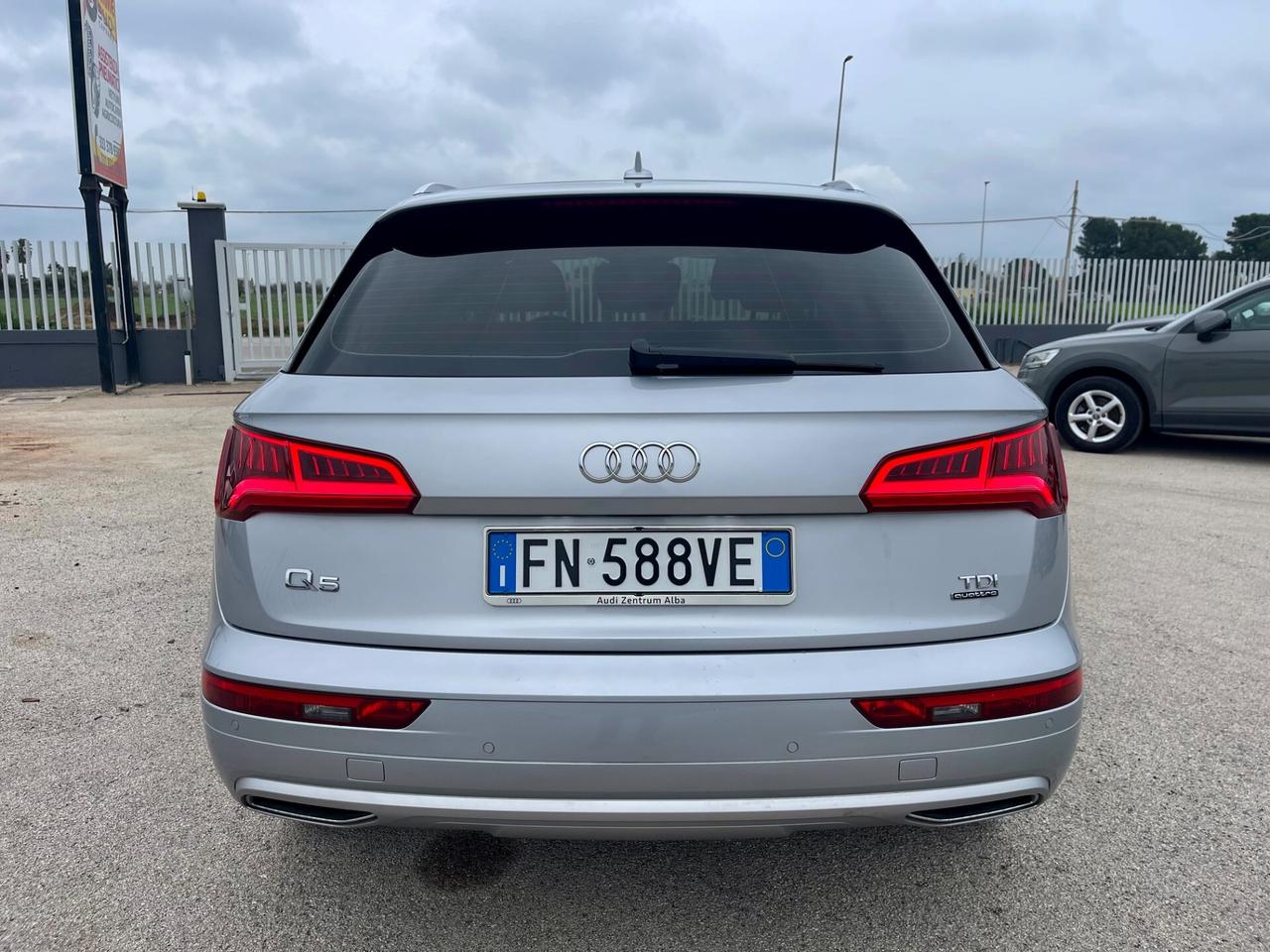 AUDI Q5 2.0 TDI 190CV QUATTRO SPORT FULL MATRIX 18