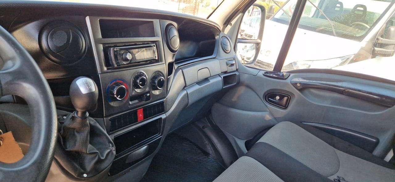 IVECO DAILY 35C 15 PASSO 3950 H3 -3.0 MJT EURO5
